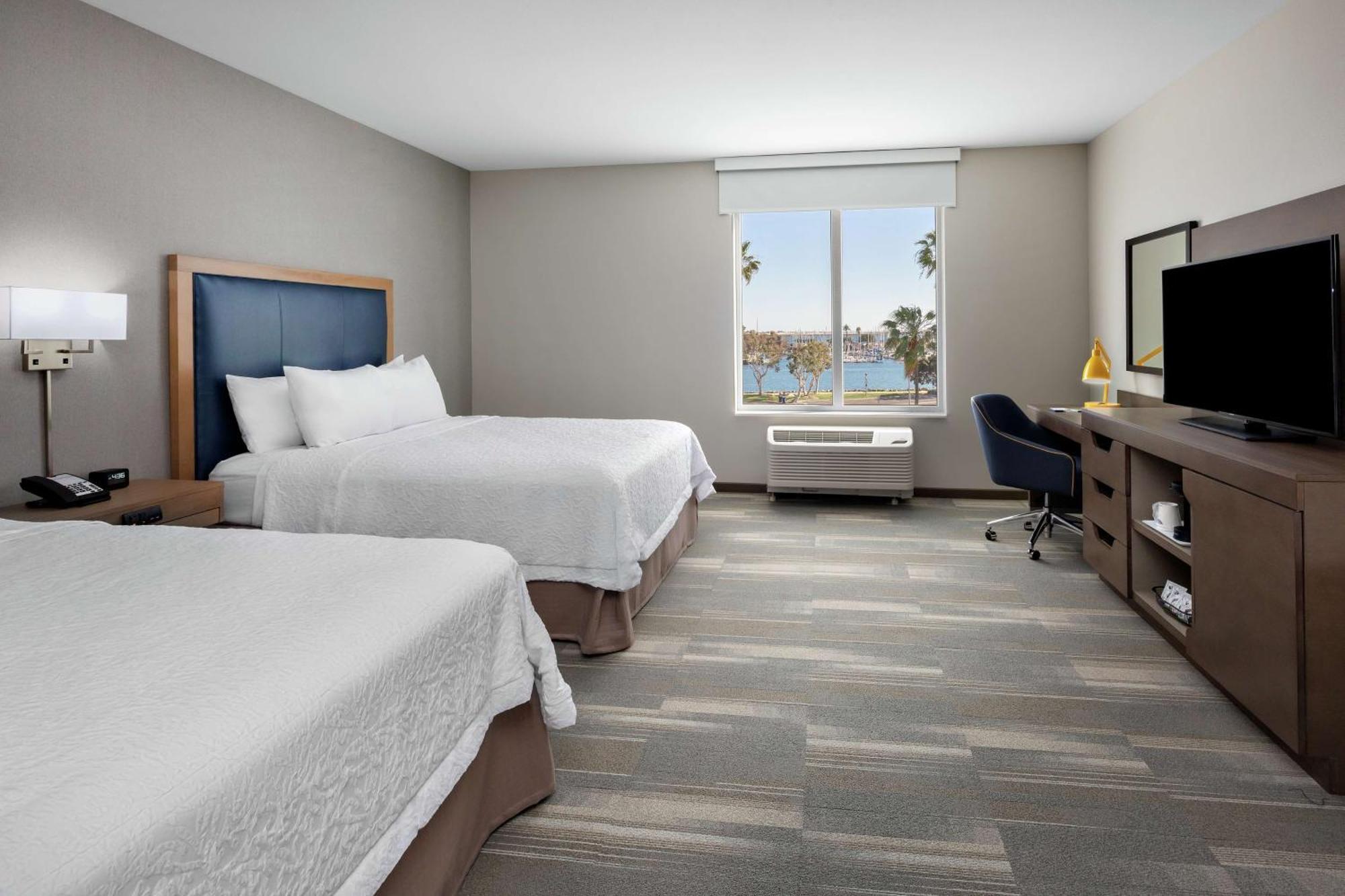 Hampton Inn & Suites San Diego Airport Liberty Station Exterior foto