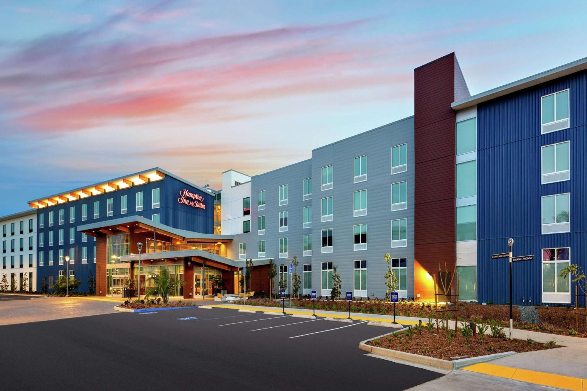 Hampton Inn & Suites San Diego Airport Liberty Station Exterior foto